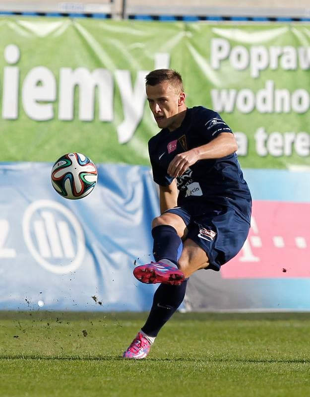 Football. T-Mobile Ekstraklasa. Gornik Zabrze - Pogon Szczecin. 02.11.2014