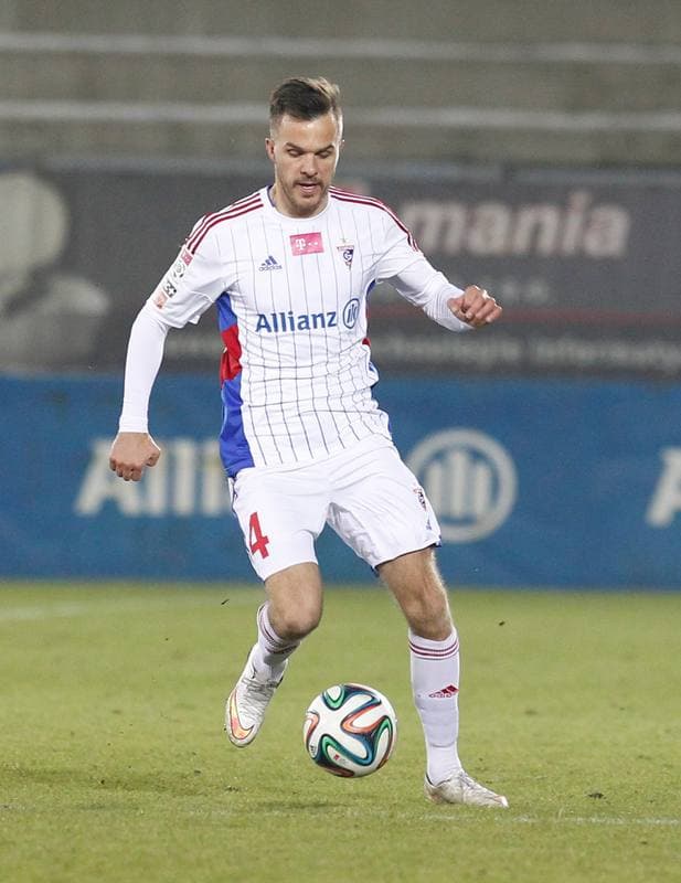 Football. PKO BP Ekstraklasa. Gornik Zabrze - Korona Kielce. 08.11.2015