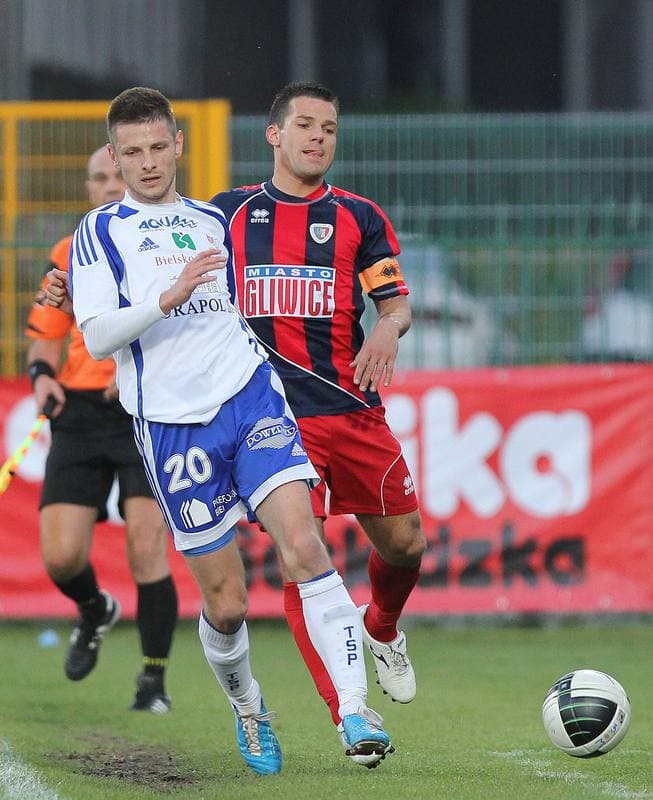 Football. I liga. Podbeskidzie Bielsko-Biala - Piast Gliwice. 11.05.2011
