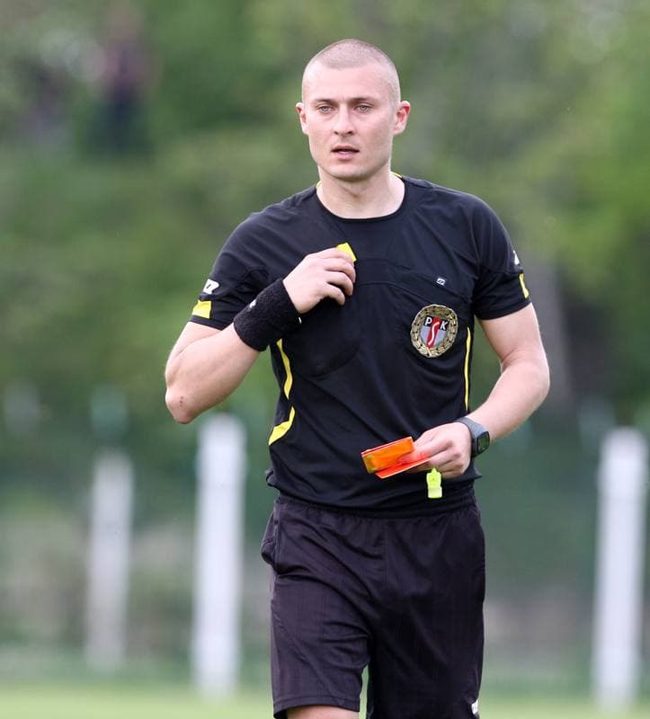 Football. III Liga Opolsko Slaska. Grunwald Ruda Slaska - Szombierki Bytom. 09.05.2015