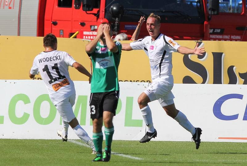 Football. T-Mobile Ekstraklasa. Gornik Zabrze - GKS Belchatow. 20.08.2011