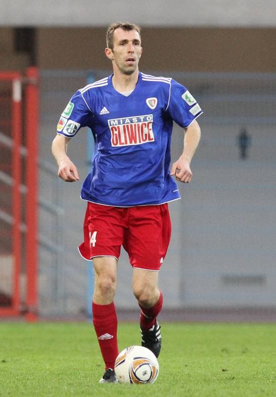 Football. I liga. Piast Gliwice - Olimpia Grudziadz. 22.04.2012