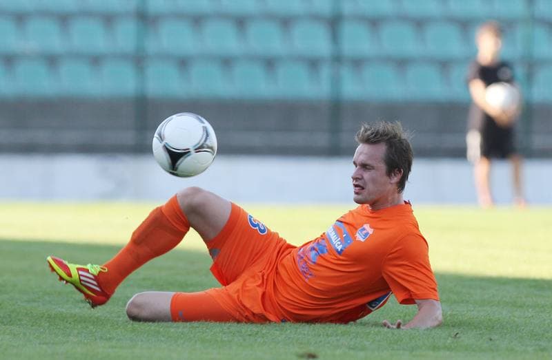 Football. I liga. GKS Tychy - Termalica Bruk-Bet Nieciecza. 19.08.2012