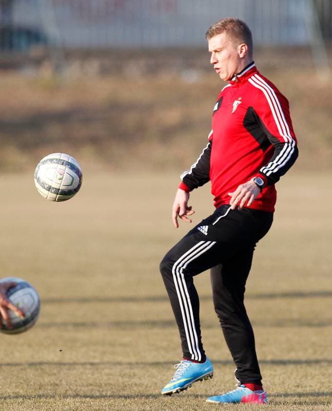Football. Gornik Zabrze. Training. 07.01.2016
