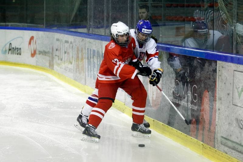 Ice Hockey. Women's U18 Olympic Hopes Tournament. Poland - Czech Republic. 15.12.2017