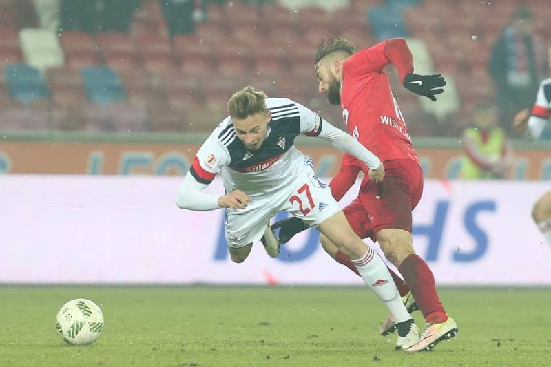 Football. I Liga. Gornik Zabrze - Wisla Pulawy. 13.11.2016