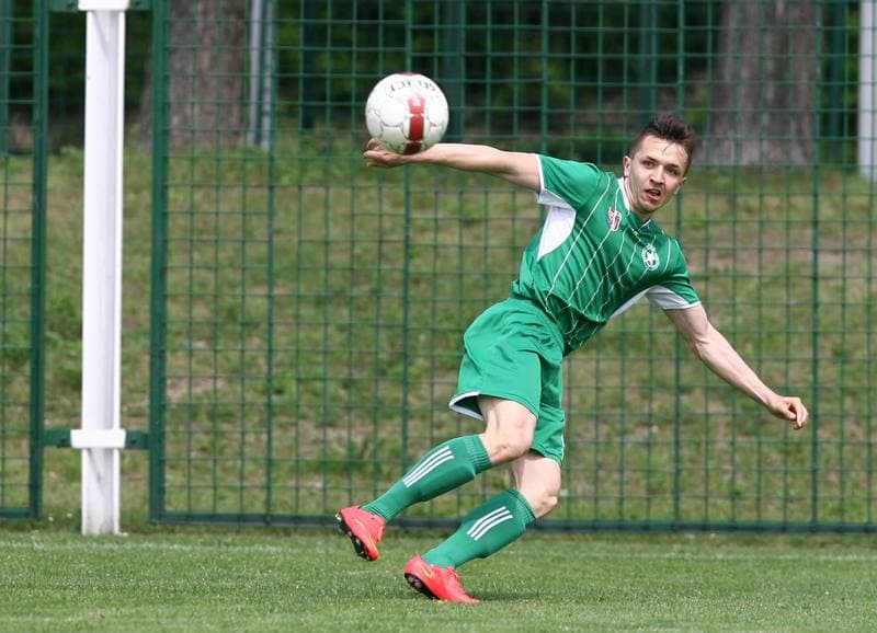 Football. III Liga Opolsko Slaska. Grunwald Ruda Slaska - Szombierki Bytom. 09.05.2015
