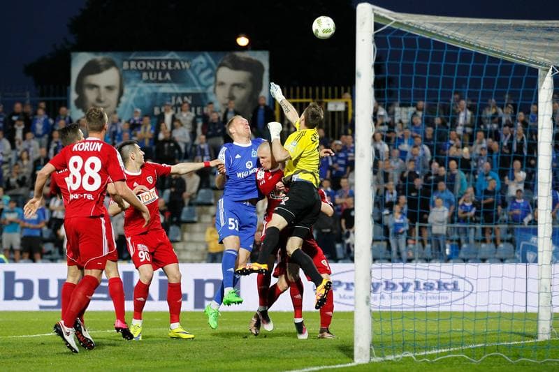 Football. Ekstraklasa. Ruch Chorzow - Piast Gliwice. 11.05.2016