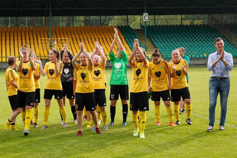Football. Women's II Liga. GKS Katowice - Jaskolki Chorzow. 19.06.2016