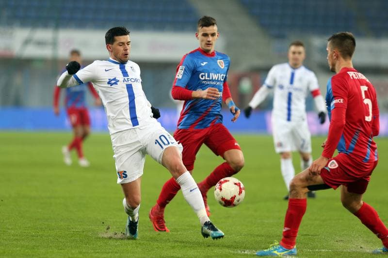 Football. Lotto Ekstraklasa. Piast Gliwice - Lech Poznan. 03.12.2017