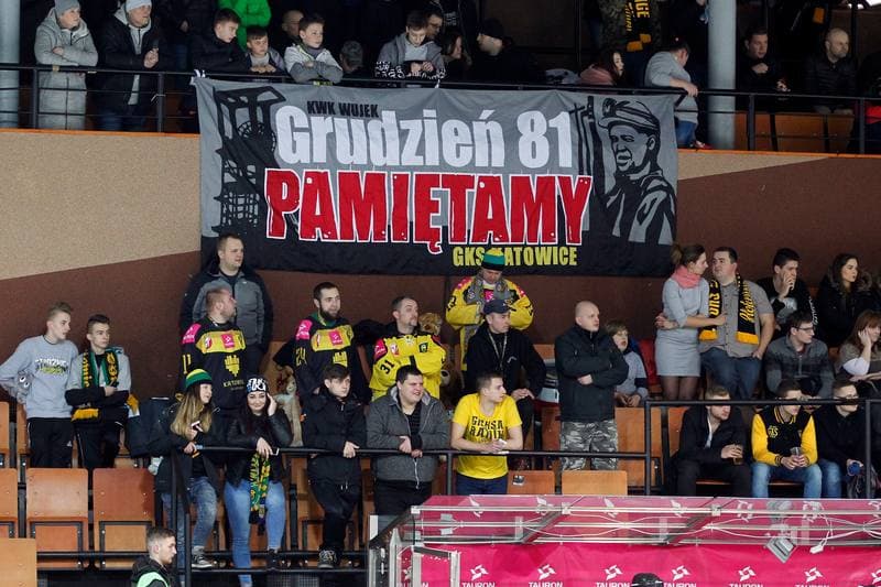 Ice Hockey. Tauron Hokej Liga. Tauron KH GKS Katowice - JKH GKS Jastrzebie. 19.12.2017