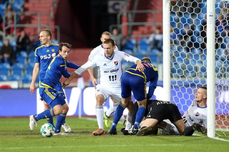 Football. HET Liga. Banik Ostrava - Vysocina Jihlava. 30.03.2018