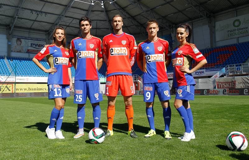 Football. Piast Gliwice. Press Conference. 17.09.2015
