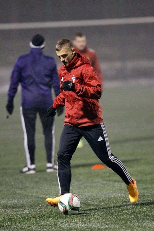 Football. Gornik Zabrze. Training. 07.01.2016