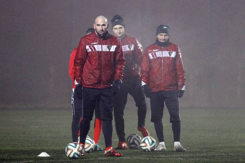 Football. Zaglebie Sosnowiec. Training. 11.01.2016
