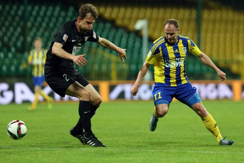Football. I liga. Rozwoj Katowice - Arka Gdynia. 06.05.2016