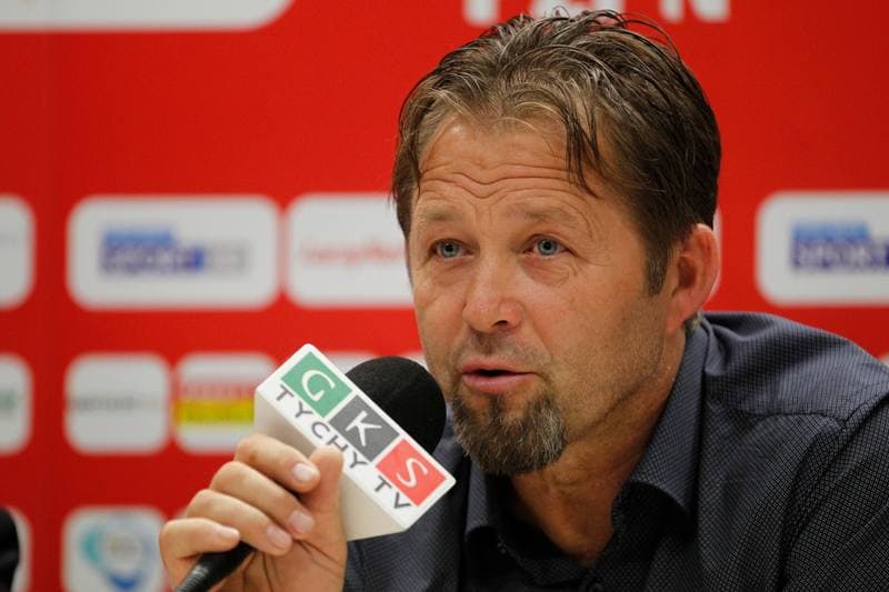 Football. GKS Tychy. Press Conference. 02.11.2016
