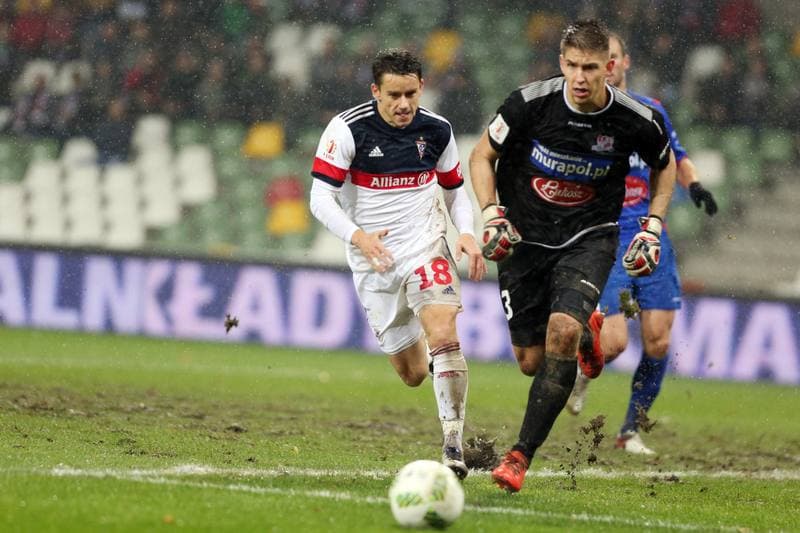 Football. I Liga. Podbeskidzie Bielsko-Biala - Gornik Zabrze. 06.11.2016