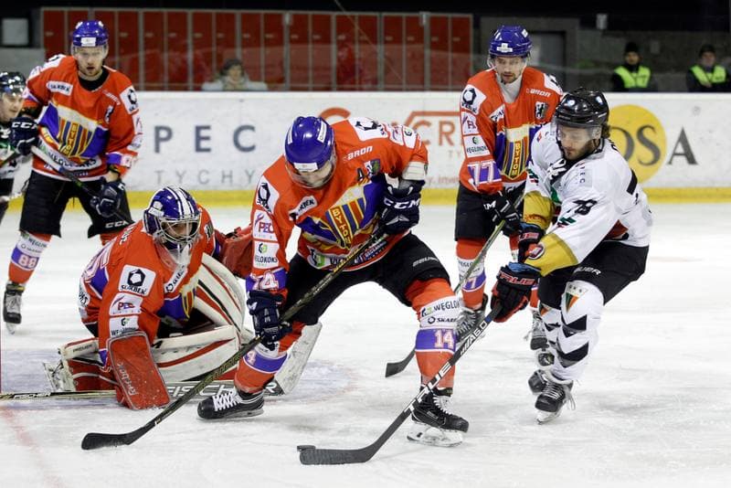 Ice Hockey. Polska Hokej Liga. GKS Tychy - Weglokoks Kraj Polonia Bytom. 02.01.2019