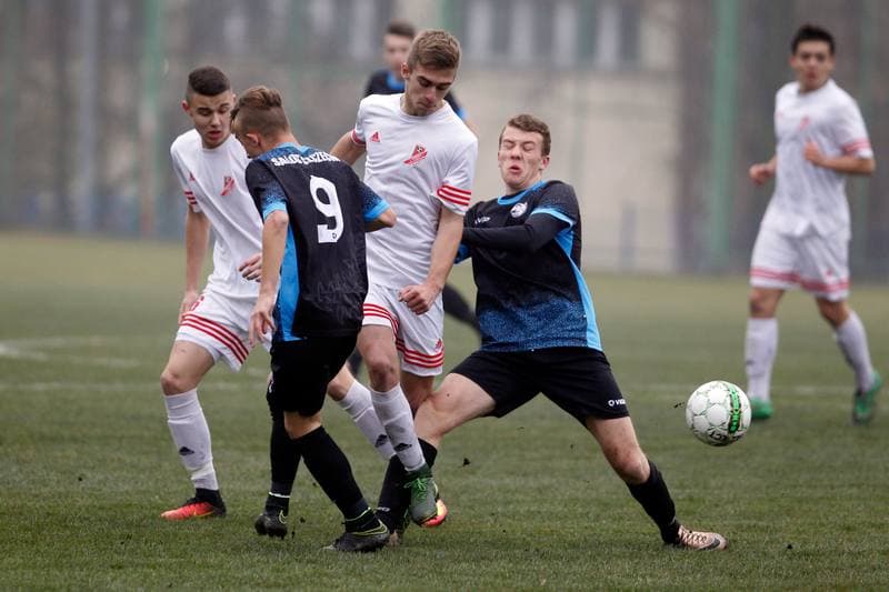 Football. Centralna Liga Juniorow. Gwarek Zabrze - Salos Szczecin. 26.11.2016