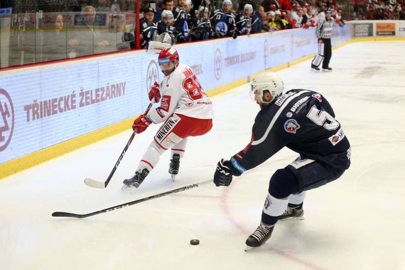 Ice Hockey. Tipsport Extraliga. Ocelari Trinec - Skoda Plzen. 04.04.2019