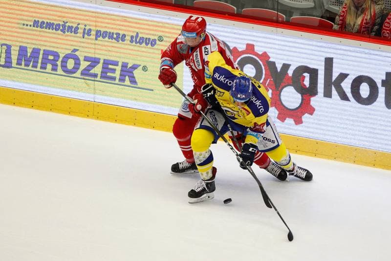 Ice Hockey. Tipsport Extraliga. Ocelari Trinec - Aukro Berani Zlin. 30.12.2017