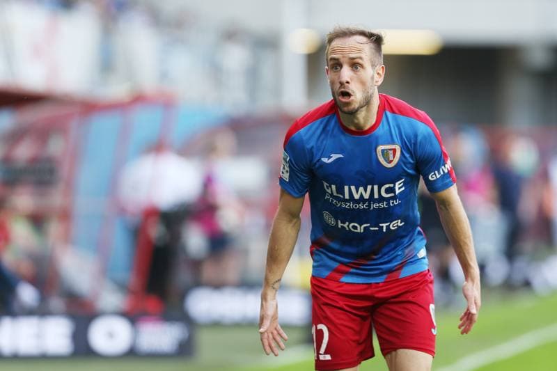 Football. Lotto Ekstraklasa. Piast Gliwice - Pogon Szczecin. 21.04.2018