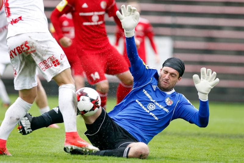 Football. Fortuna Narodni Liga. Fotbal Trinec - FK Pardubice. 21.10.2017