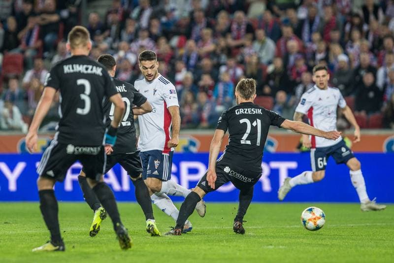 Football. PKO BP Ekstraklasa. Gornik Zabrze - LKS Lodz. 20.10.2019