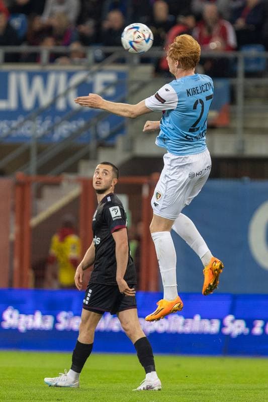 Football. PKO BP Ekstraklasa. Piast Gliwice - Pogon Szczecin. 29.04.2023