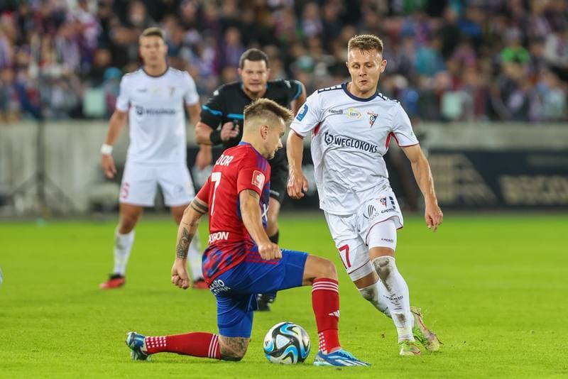 Football. PKO BP Ekstraklasa. Gornik Zabrze - Rakow Czestochowa. 22.10.2023