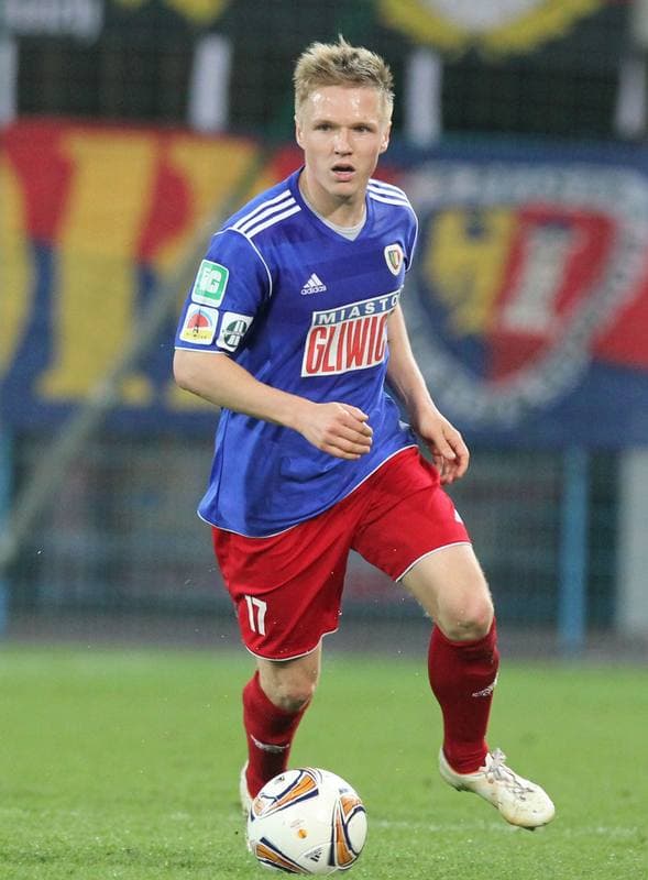 Football. I liga. Piast Gliwice - Olimpia Elblag. 18.04.2012