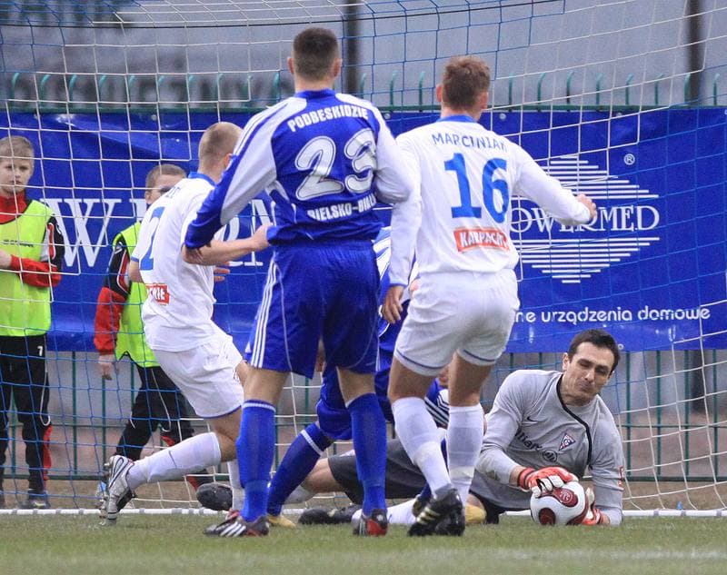 Football. I liga. Podbeskidzie Bielsko-Biala - Gornik Zabrze. 20.03.2010