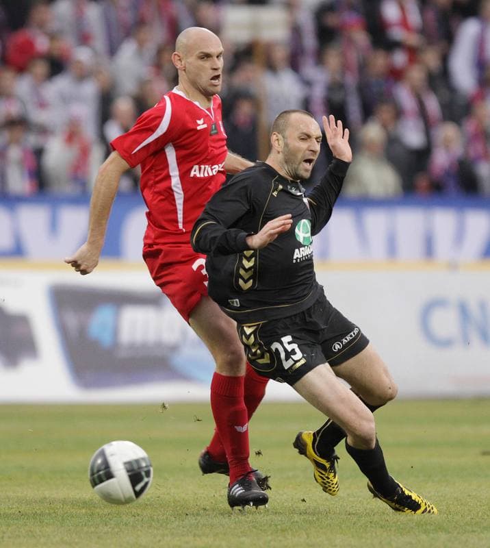Football. Ekstraklasa. Gornik Zabrze - Polonia Bytom. 06.11.2010