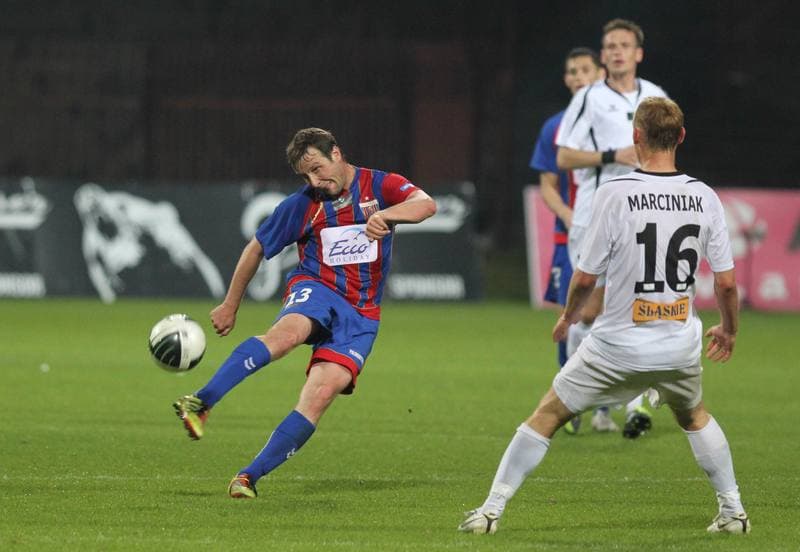 Football. Bytom Ekstraklasa. Polonia Bytom - Gornik Zabrze. 13.05.2011