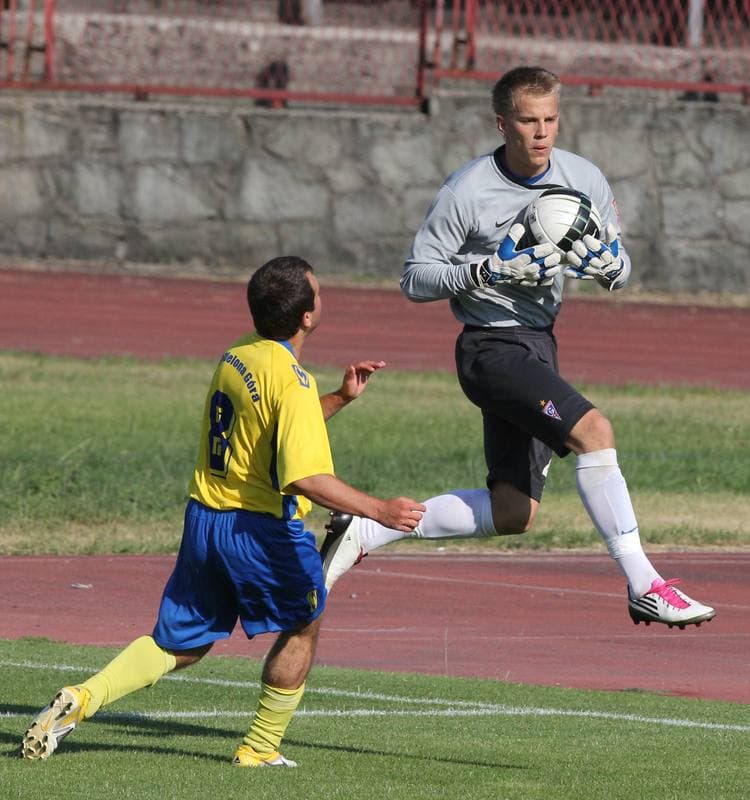 Football. Mistrzostwa Polski Juniorow Starszych. Gornik Zabrze - UKP Zielona Gora. 28.06.2011