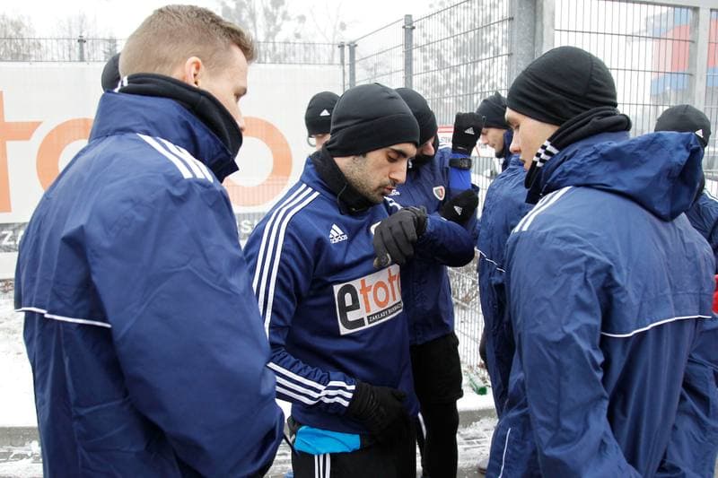 Football. Piast Gliwice. Training. 07.01.2016