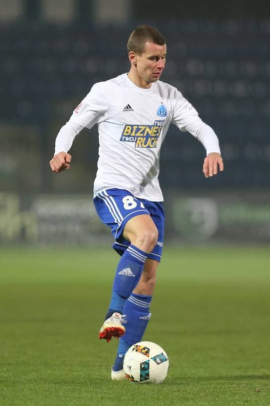 Football. II Liga. Ruch Chorzow - Gornik Leczna. 01.12.2018