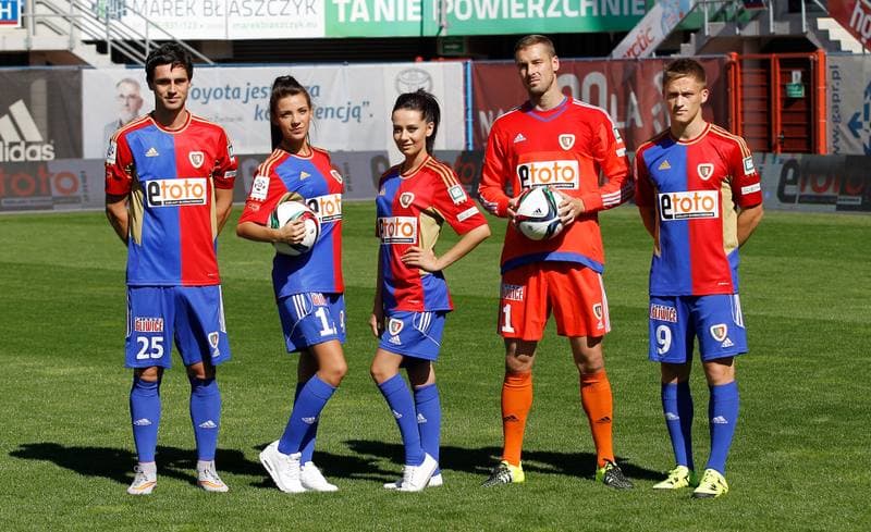 Football. Piast Gliwice. Press Conference. 17.09.2015