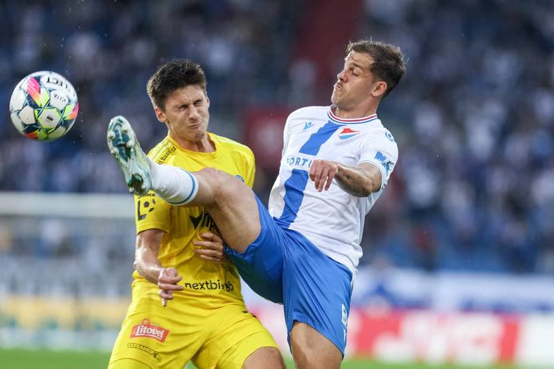 Football. Chance Liga. Banik Ostrava - Sigma Olomouc. 03.05.2025
