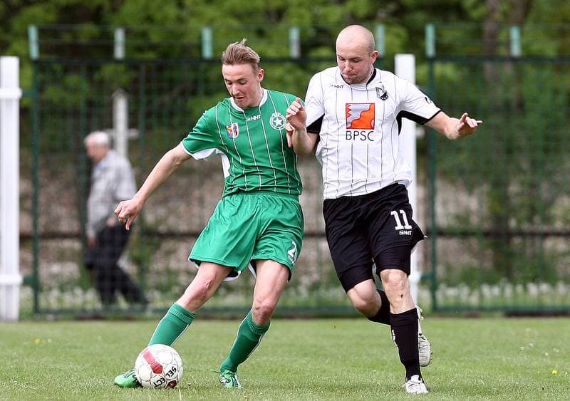 Football. III Liga Opolsko Slaska. Grunwald Ruda Slaska - Szombierki Bytom. 09.05.2015
