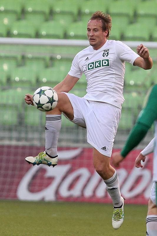 Football. ePojisteni.cz 1 liga. MFK Karvina - Bohemians Praha 1905. 26.11.2016