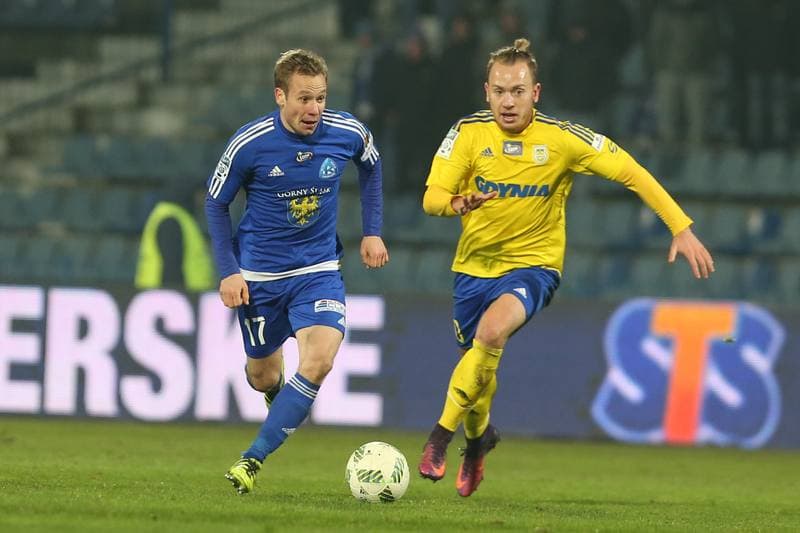 Football. Lotto Ekstraklasa. Ruch Chorzow - Arka Gdynia. 05.12.2016