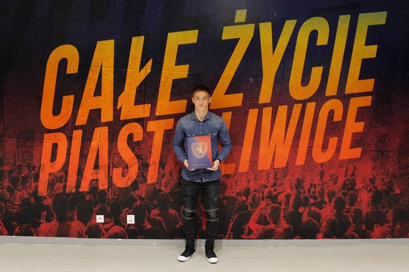 Football. Piast Gliwice. Press Conference. 08.05.2017