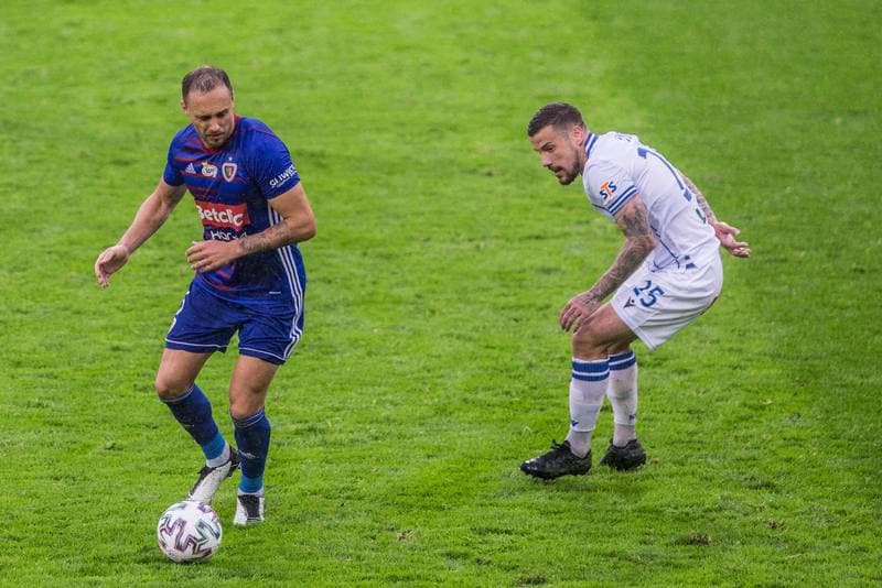 Football. PKO BP Ekstraklasa. Piast Gliwice - Lech Poznan. 20.06.2020