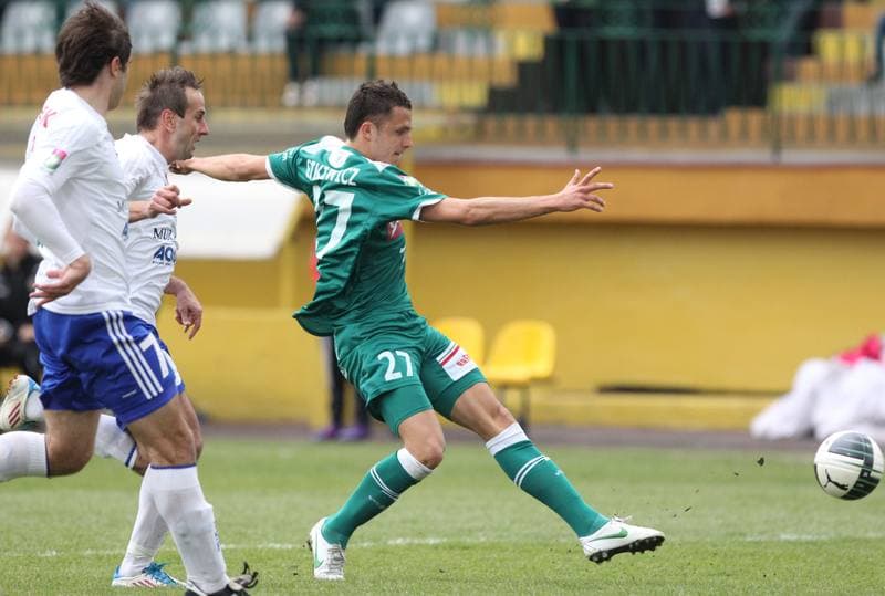 Football. T-Mobile Ekstraklasa. Podbeskidzie Bielsko-Biala - Slask Wroclaw. 14.04.2012