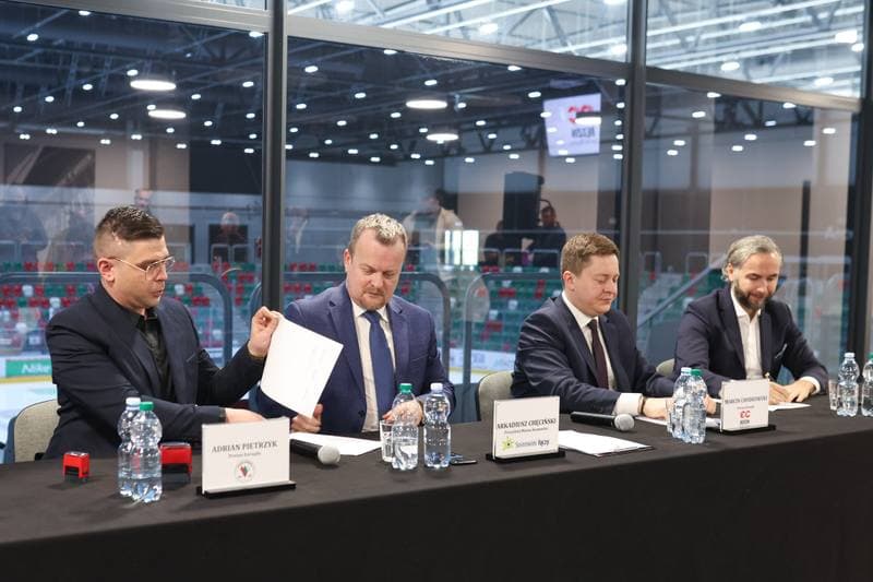 Ice Hockey. EC Bedzin. Press Conference. 03.04.2024