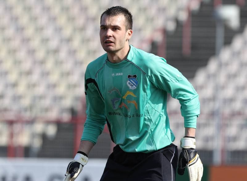 Football. II liga. ROW Rybnik - Baltyk Gdynia. 18.03.2012