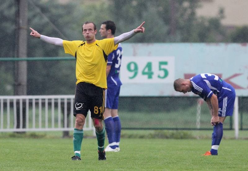 Football. I Liga. Podbeskidzie Bielsko-Biala - GKS Katowice. 02.04.2011