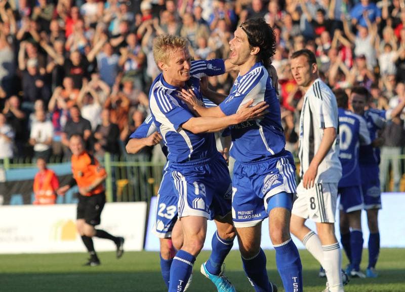 Football. I liga. Podbeskidzie Bielsko-Biala - Sandecja Nowy Sacz. 25.05.2011